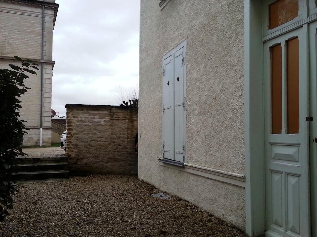 Appart'Hotel De La Tour Troyes Exterior photo
